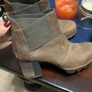 Sorel woman’s wedge boot size 6.5